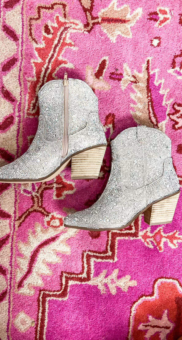 Matisse Harlow Ankle Bootie-Silver